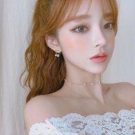 AphroditeHolyz